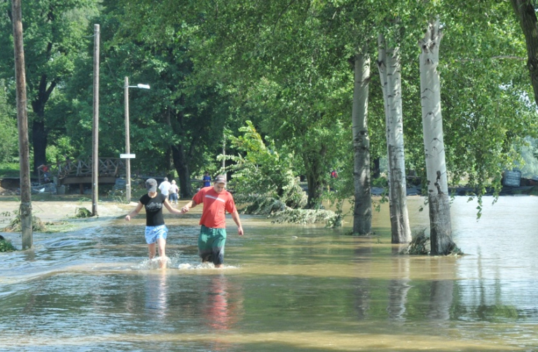 Povodně v Hrádku n. N. - ilustrační foto